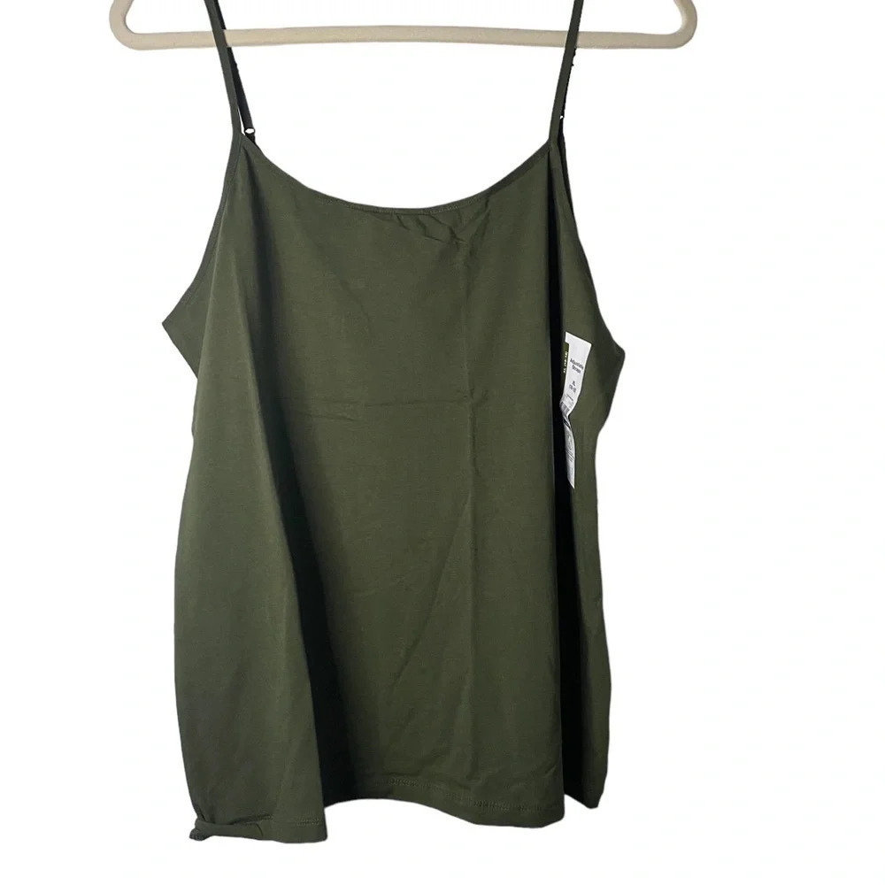 Hunter Greene, adjustable straps, tank top Time and True - Picture 5 of 9